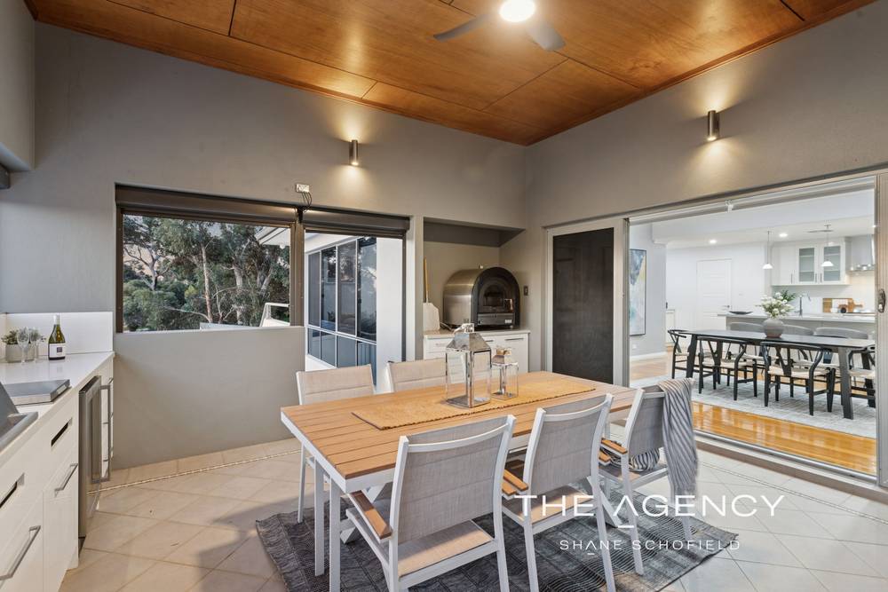 11 Adler Heights, Swan View, WA 6056