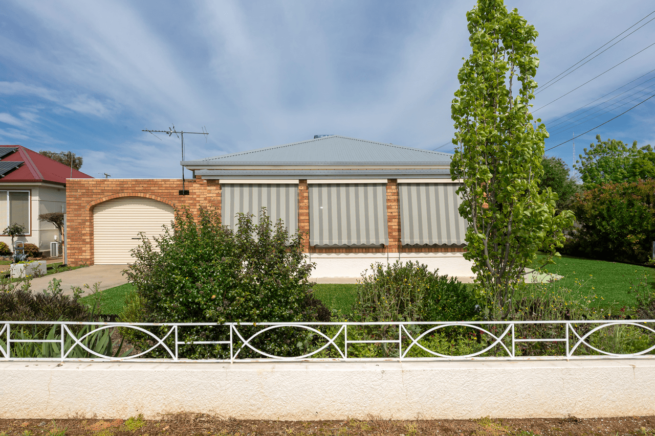 160 Aurora Street, TEMORA, NSW 2666