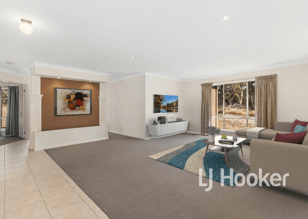 13 Nicholson Street, PYALONG, VIC 3521