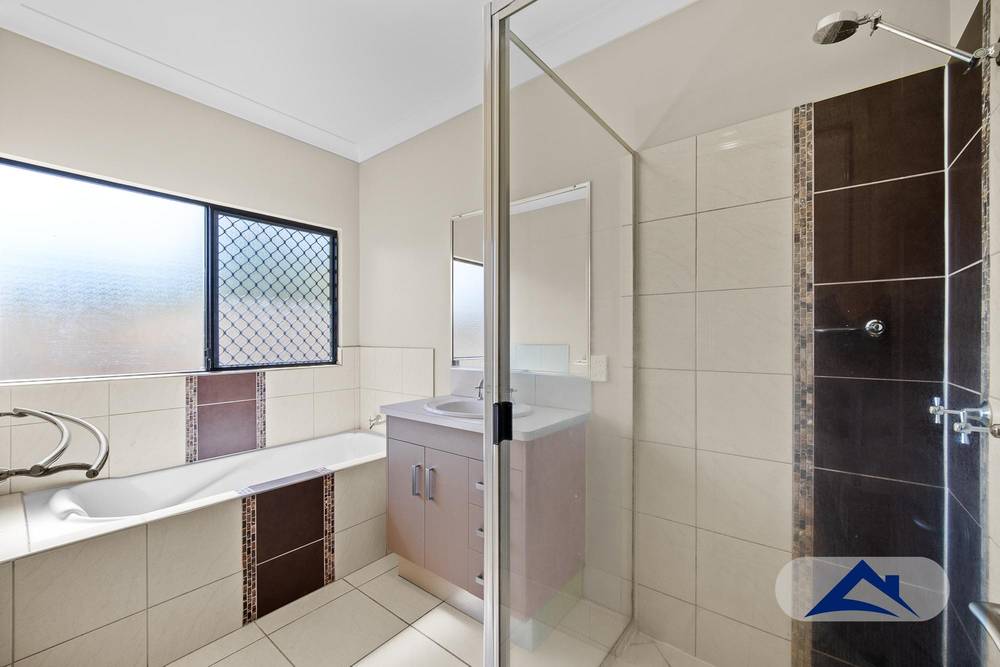 32 Shaft Street, EDMONTON, QLD 4869