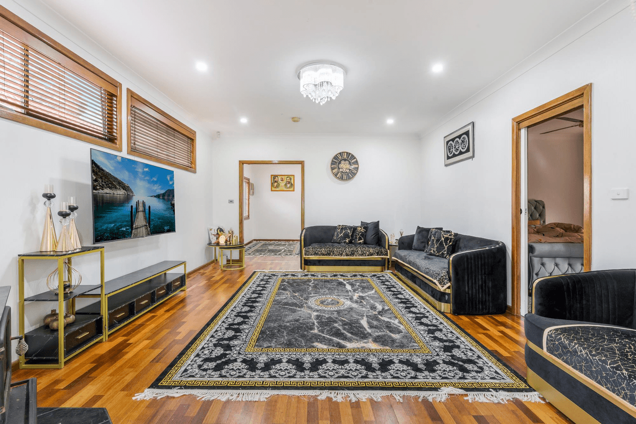 166 Orchardleigh Street, OLD GUILDFORD, NSW 2161