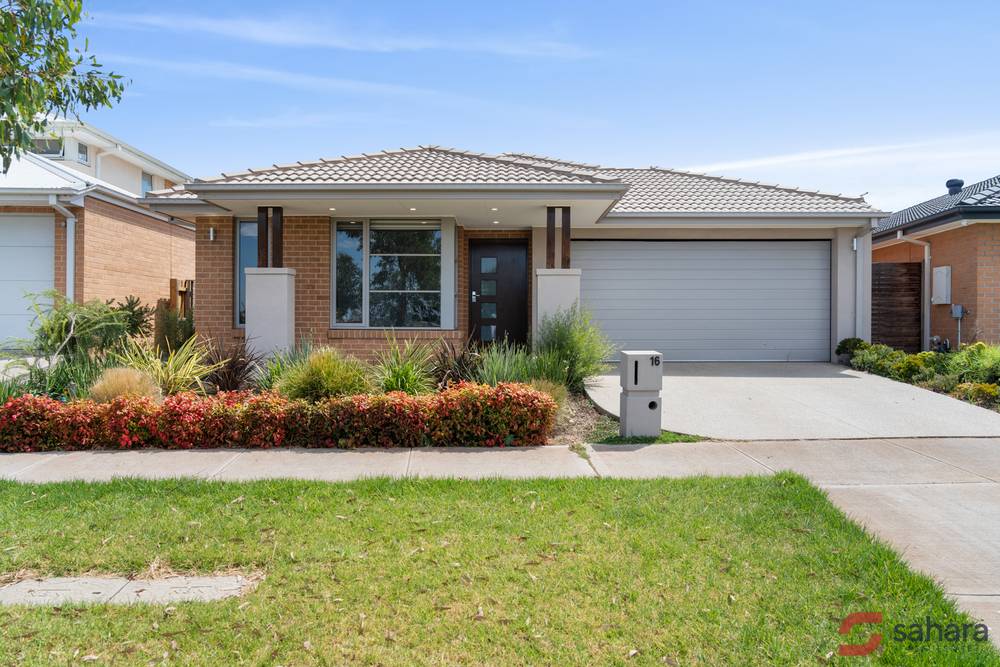 16 Gilderton Esplanade, AINTREE, VIC 3336
