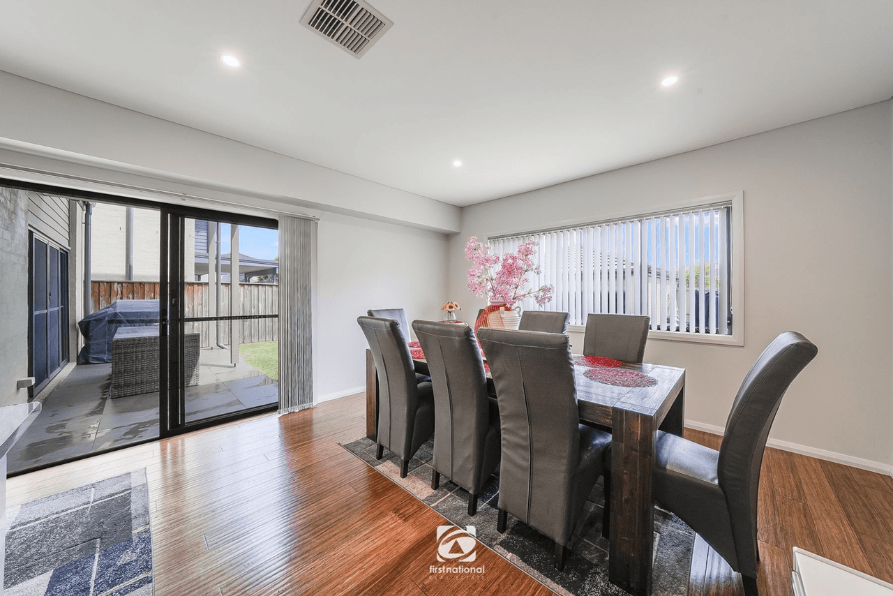 264 South Circuit, Oran Park, NSW 2570