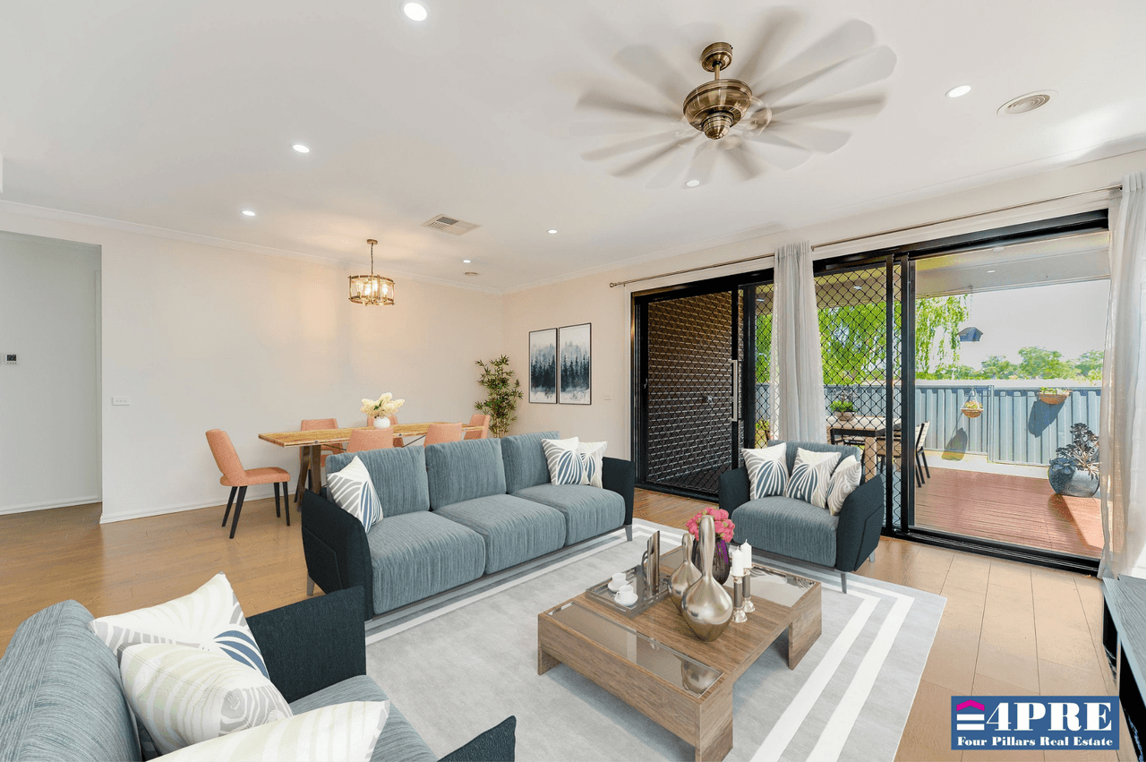 64 DEBONAIR Parade, CRAIGIEBURN, VIC 3064