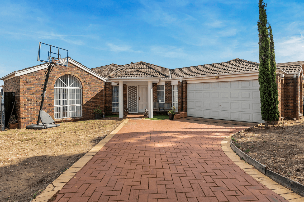 15 Bedingham Drive, HILLSIDE, VIC 3037