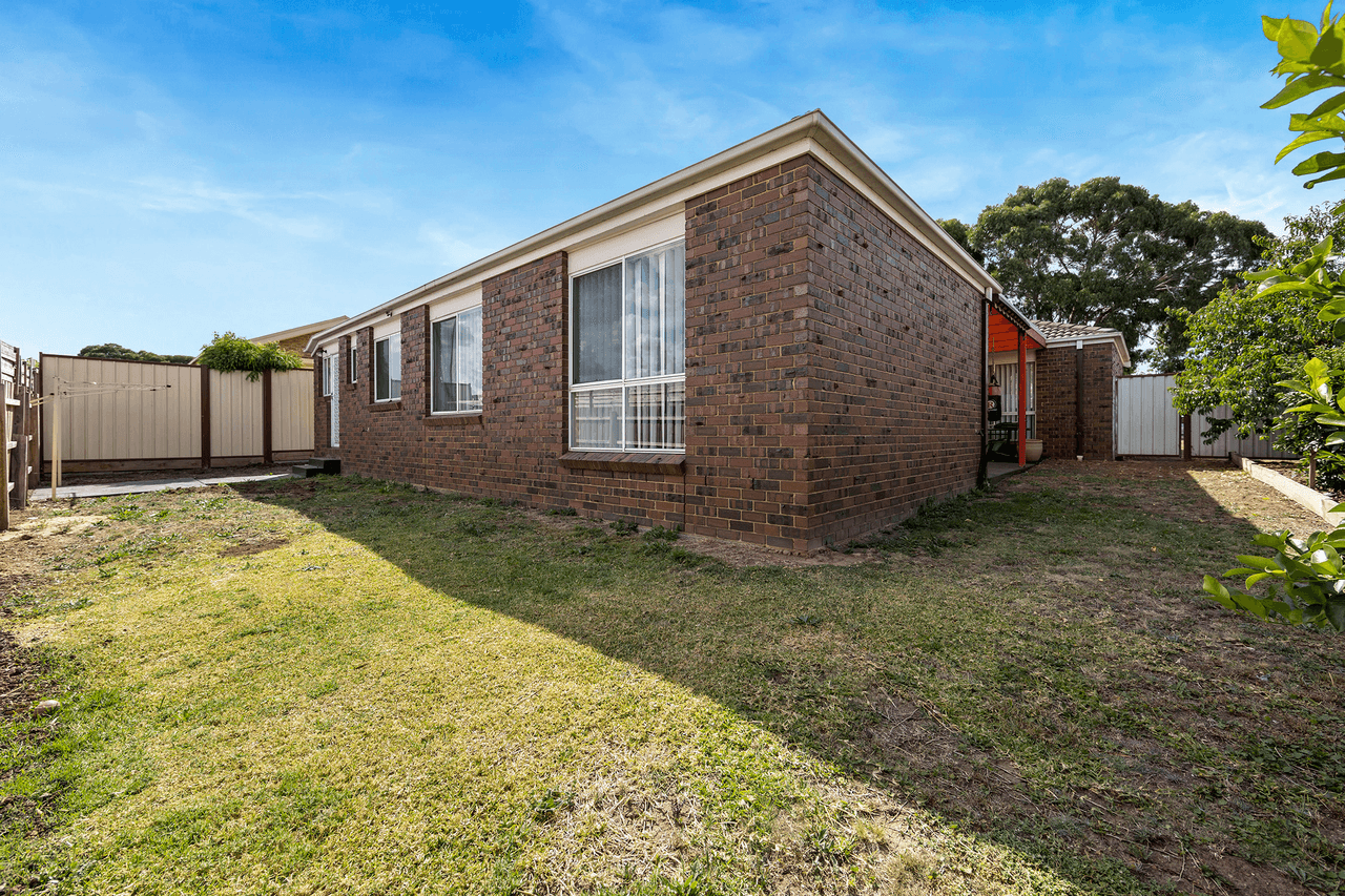 15 Bedingham Drive, HILLSIDE, VIC 3037