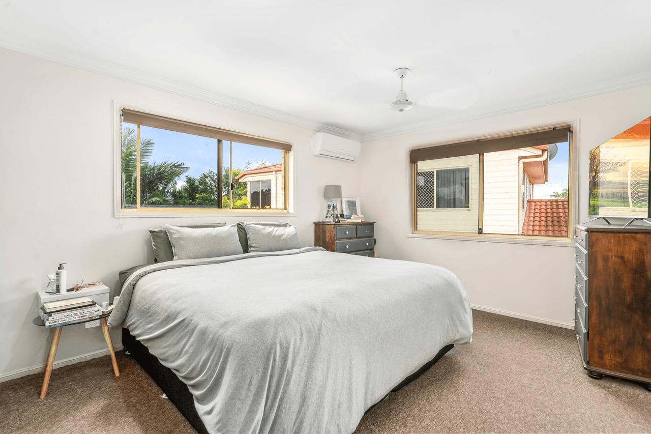 97 Casuarina Drive, ELANORA, QLD 4221