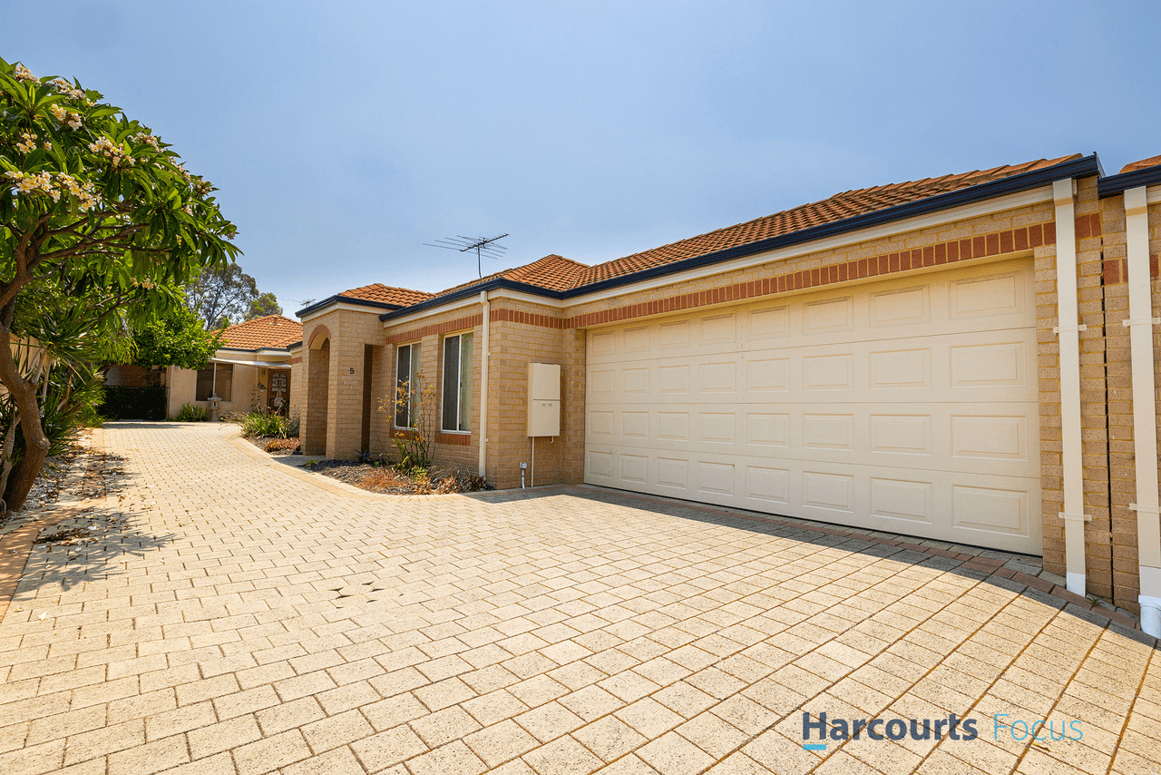 5/9 Point Walter Road, BICTON, WA 6157