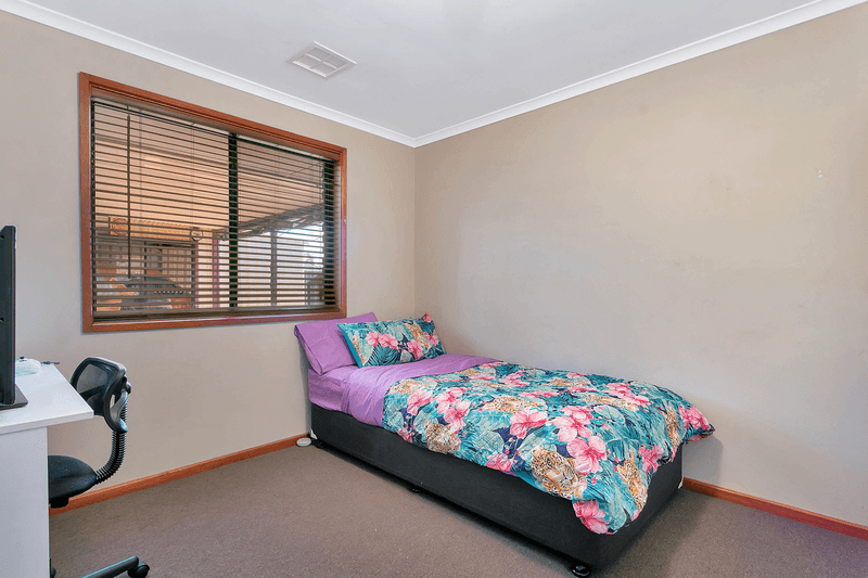 19 Rosebank Crescent, HILLBANK, SA 5112