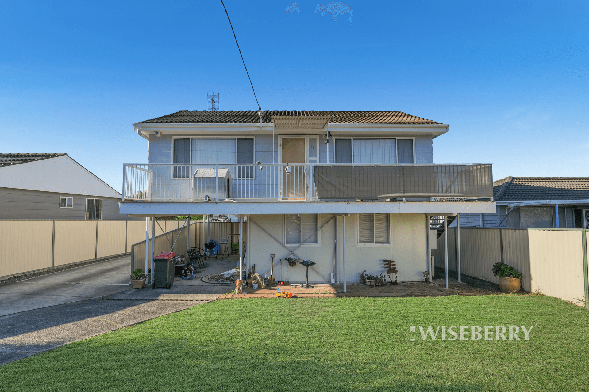 15 Koorana Avenue, Gorokan, NSW 2263