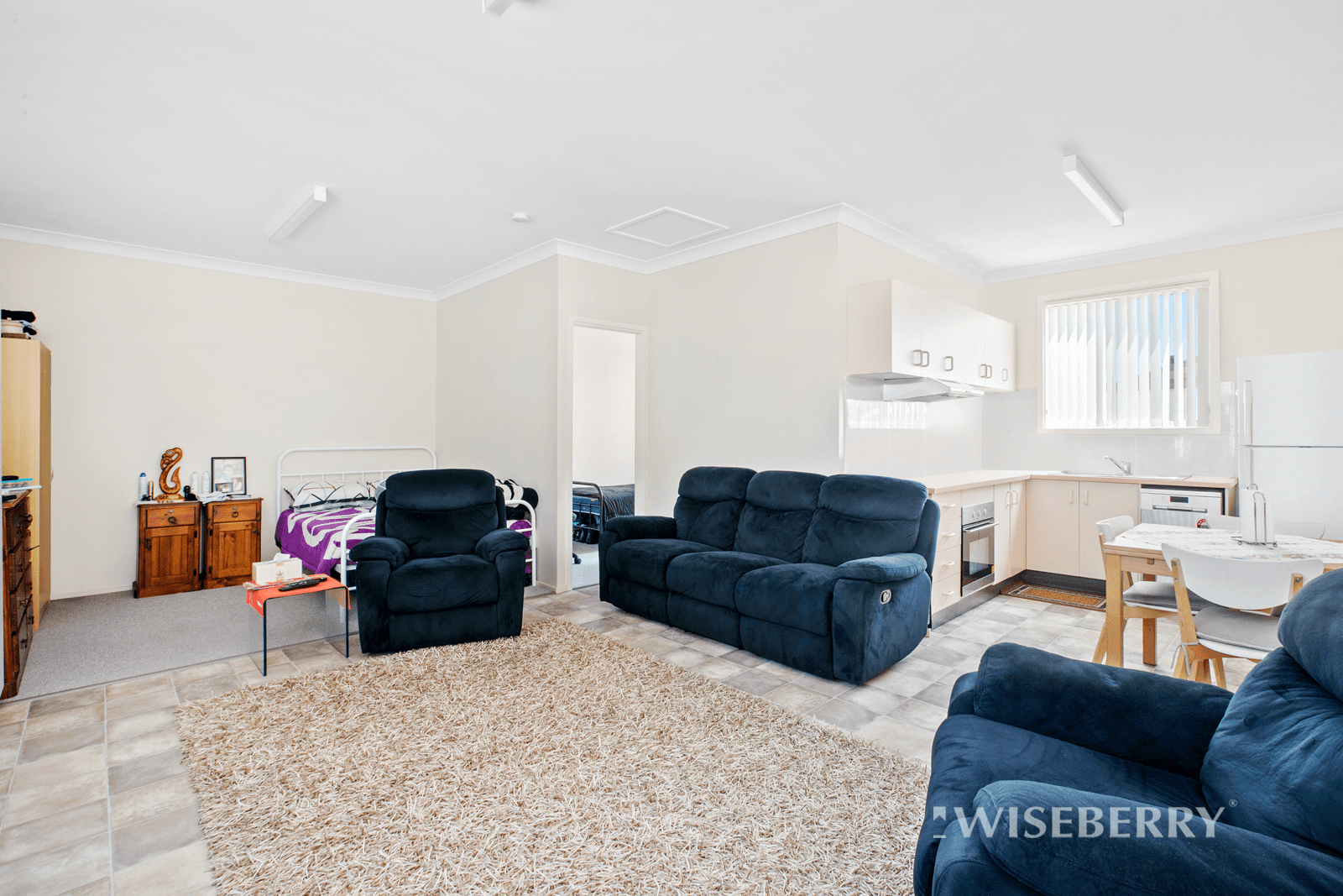 15 Koorana Avenue, Gorokan, NSW 2263