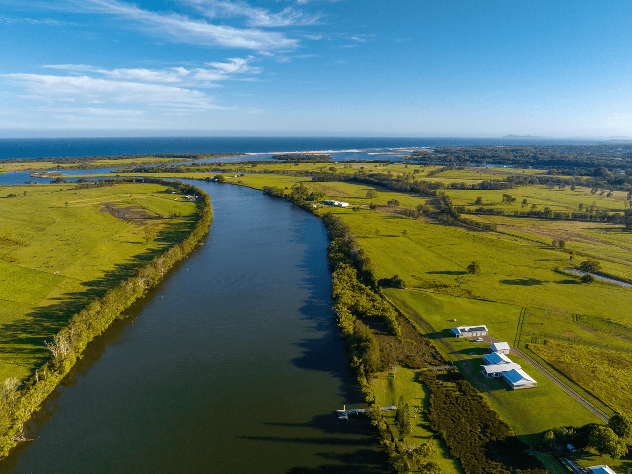 814 Manning Point Road, OXLEY ISLAND, NSW 2430