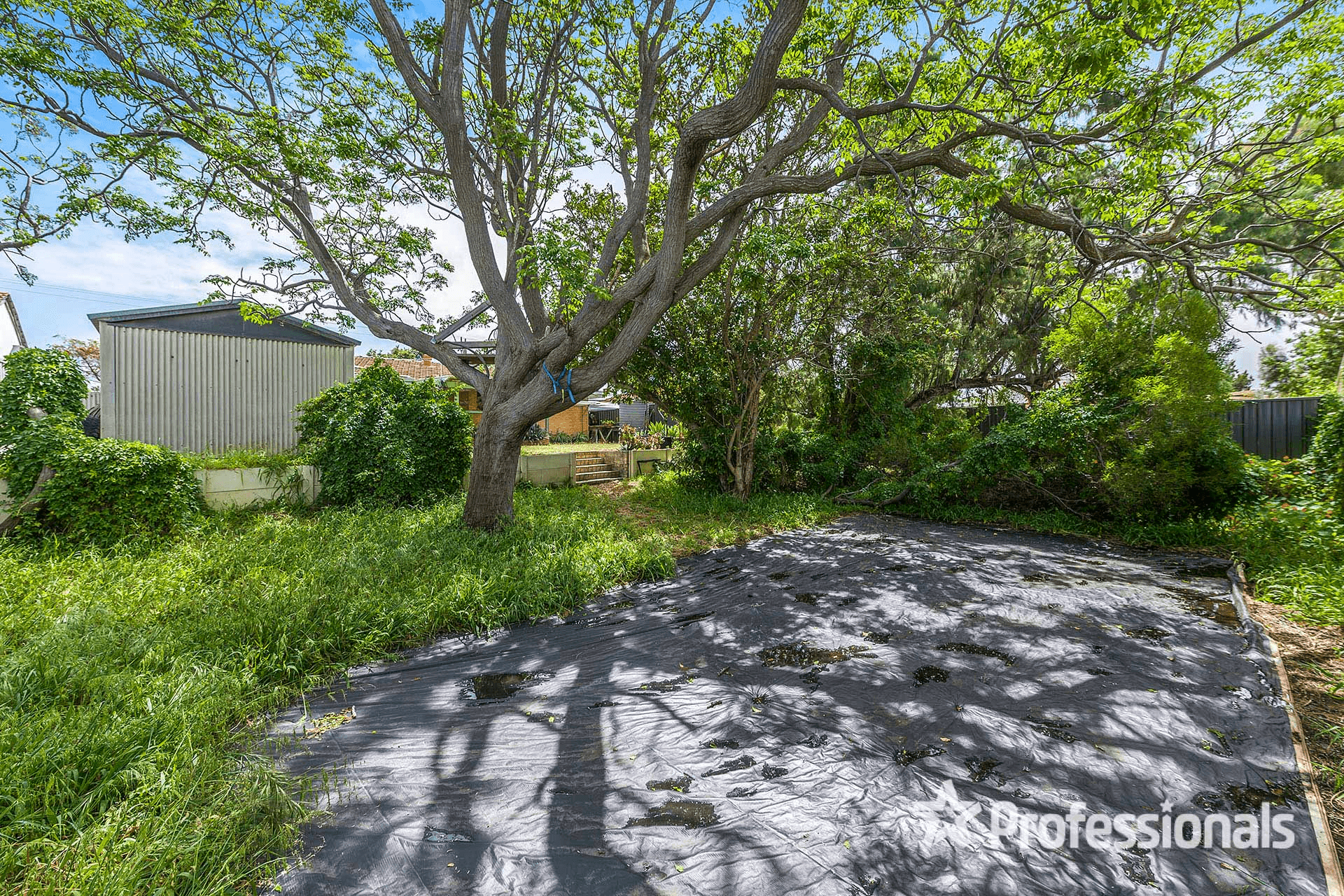 307 Camberwarra Drive, CRAIGIE, WA 6025