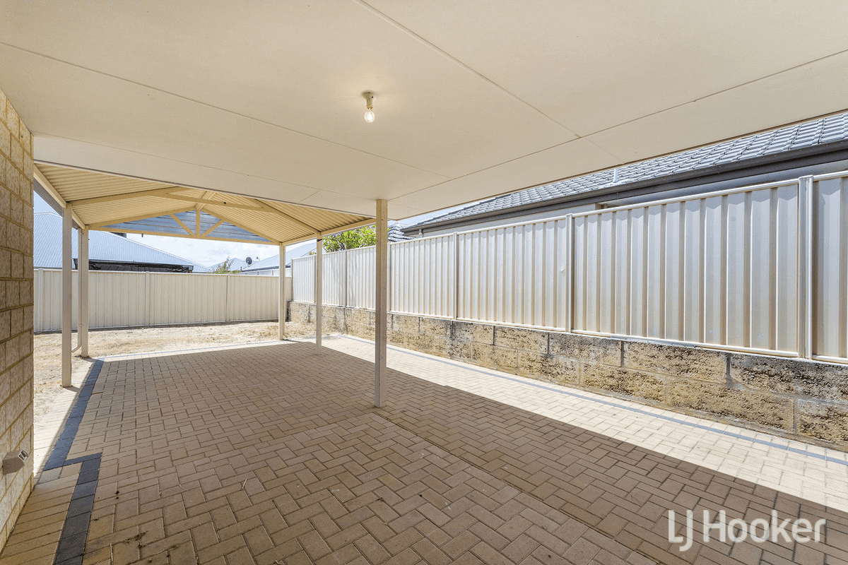 8 Prentice Way, LAKELANDS, WA 6180