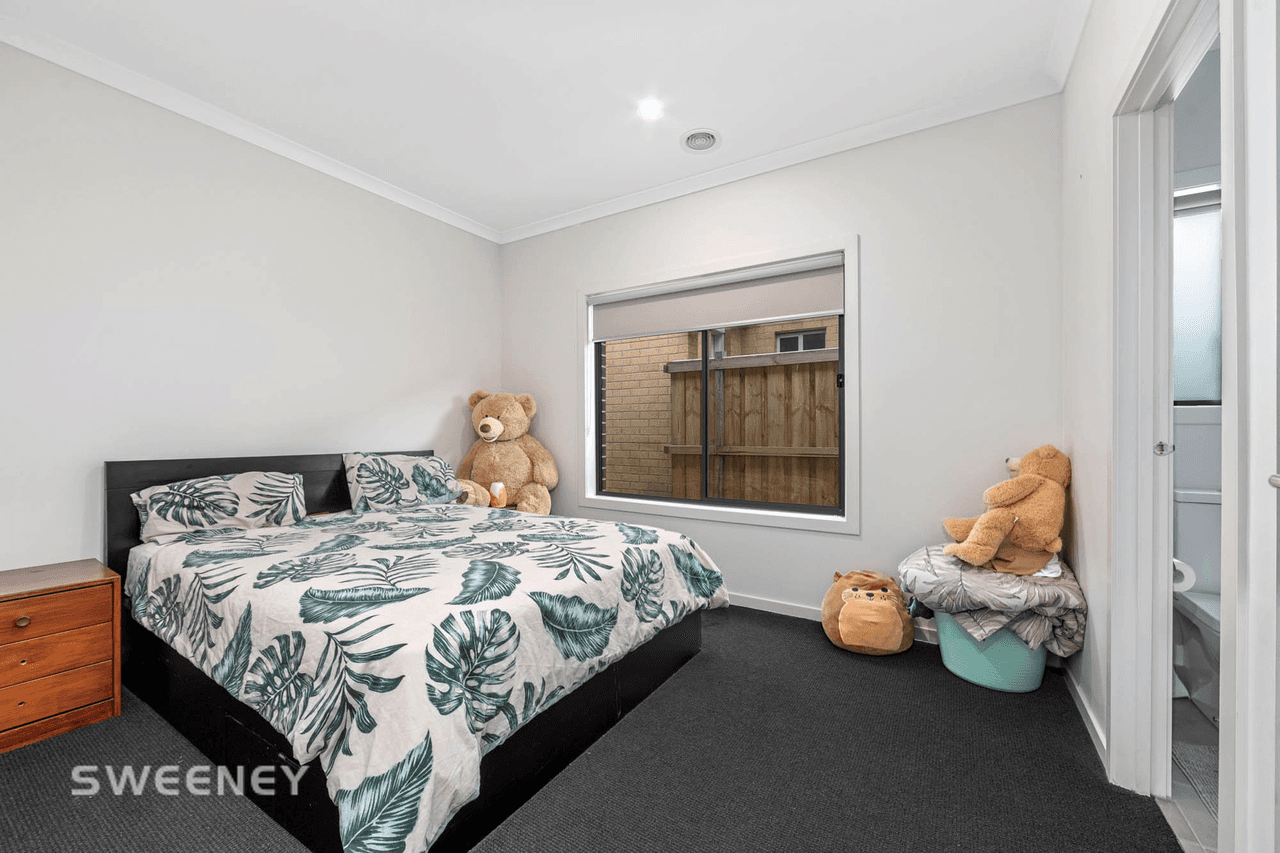 42 Muse Boulevard, Truganina, VIC 3029