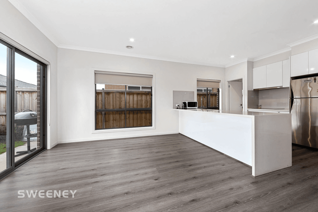 42 Muse Boulevard, Truganina, VIC 3029