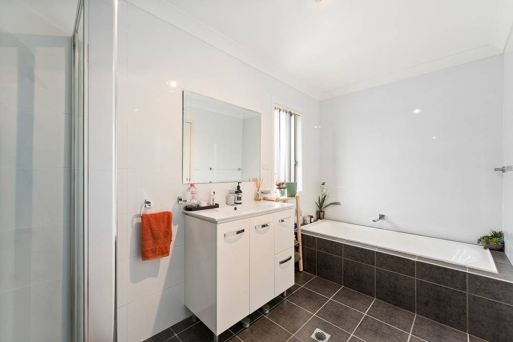 2/126 Kanahooka Road, Kanahooka, NSW 2530