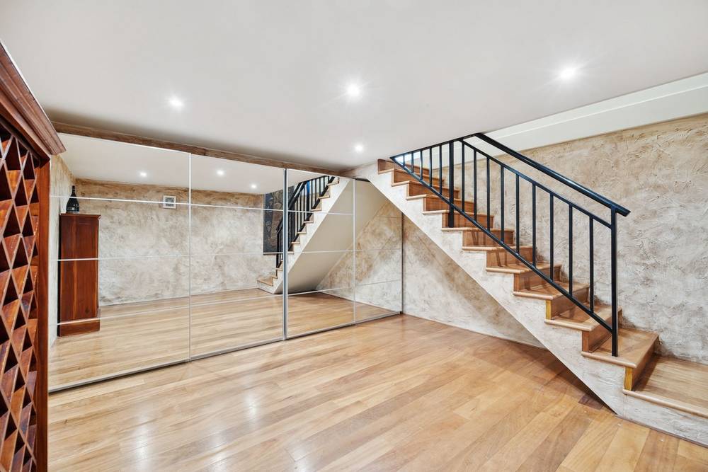 35 Van Kleef Circuit, Mount Claremont, WA 6010
