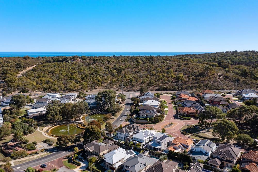 35 Van Kleef Circuit, Mount Claremont, WA 6010