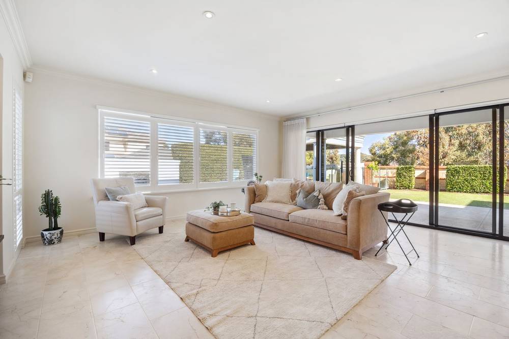 35 Van Kleef Circuit, Mount Claremont, WA 6010