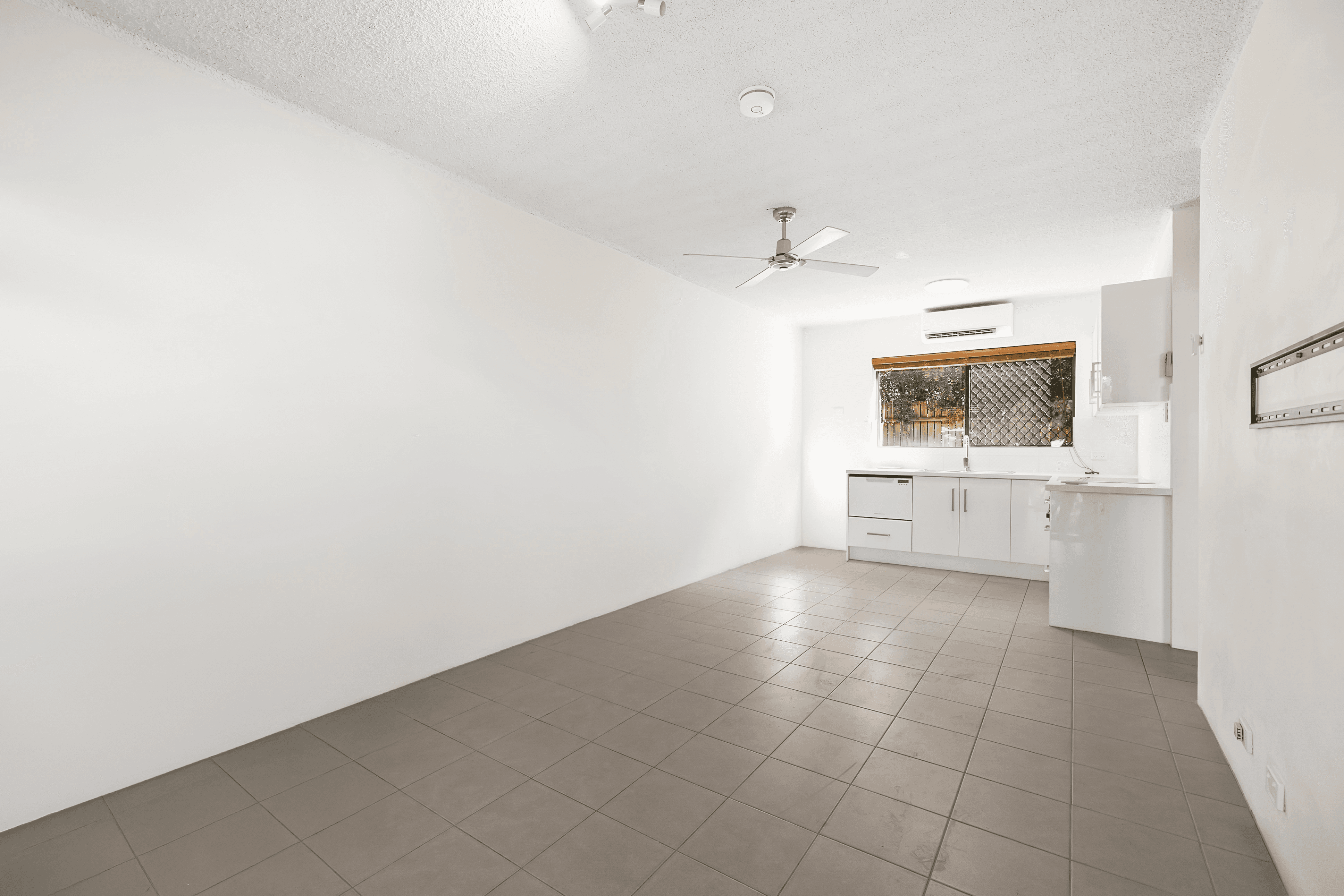 2/9 Picot Street, KELVIN GROVE, QLD 4059