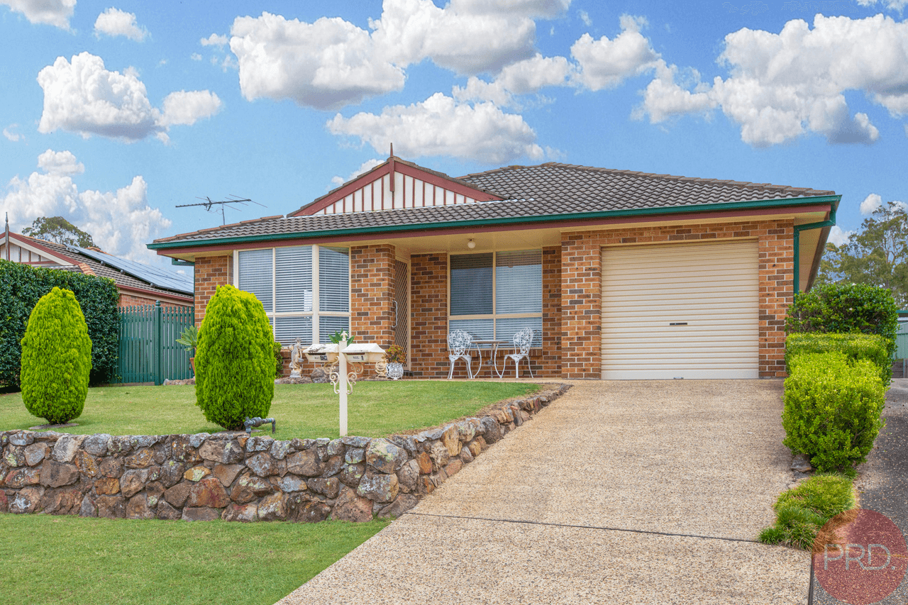 1/28 Nardoo Avenue, ABERGLASSLYN, NSW 2320