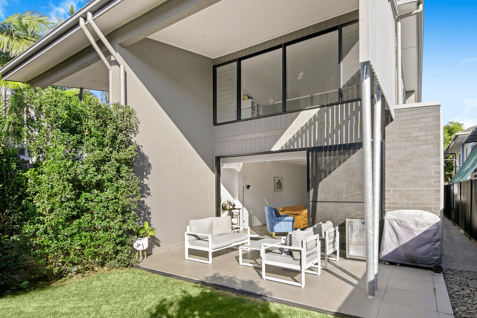 2/5 Gardenia Grove, Burleigh Heads, QLD 4220