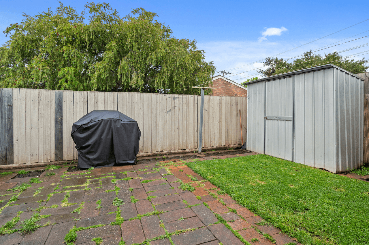 2/12 Lord Street, Bacchus Marsh, VIC 3340