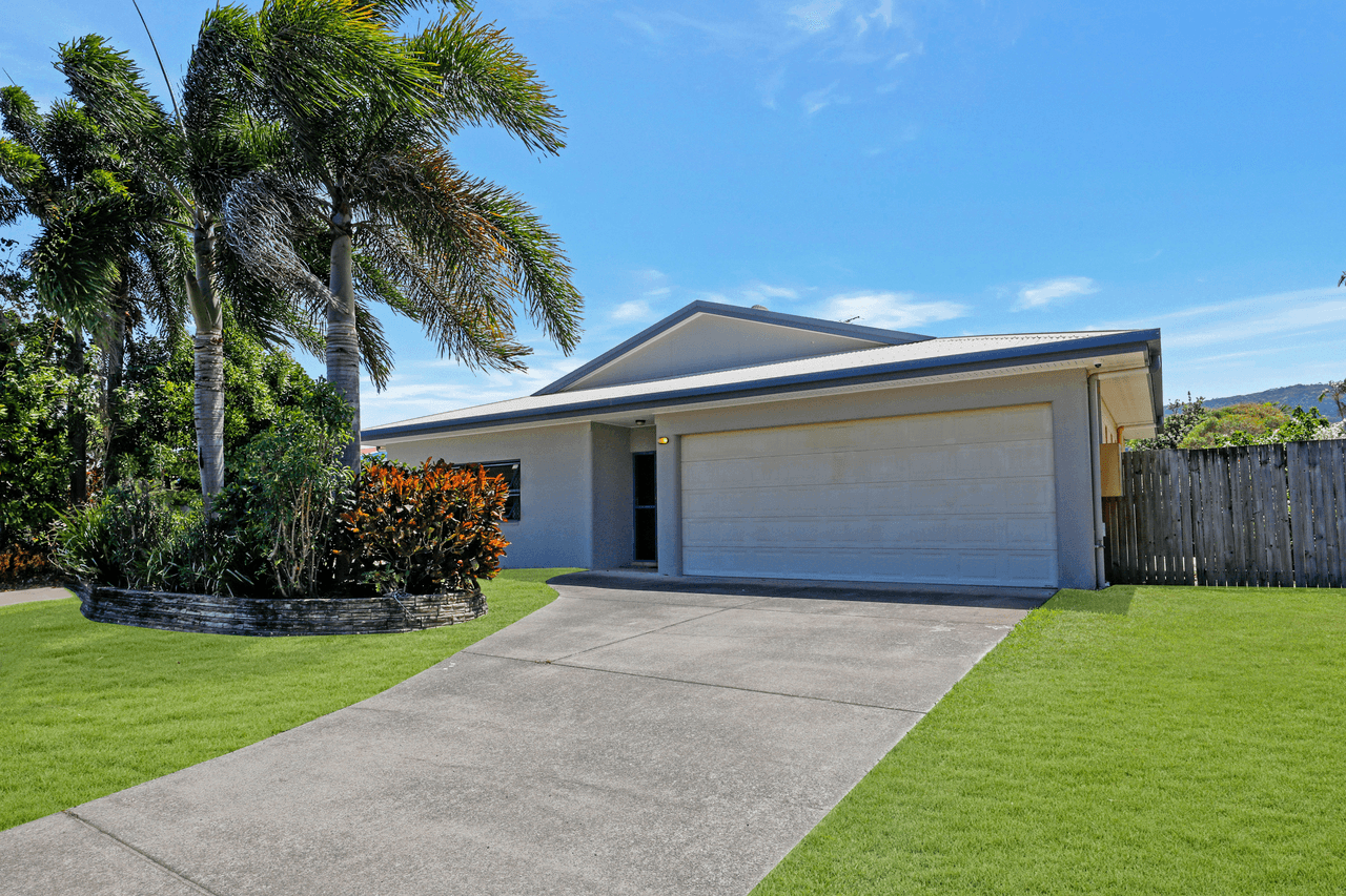 23 Sidlaw Street, SMITHFIELD, QLD 4878