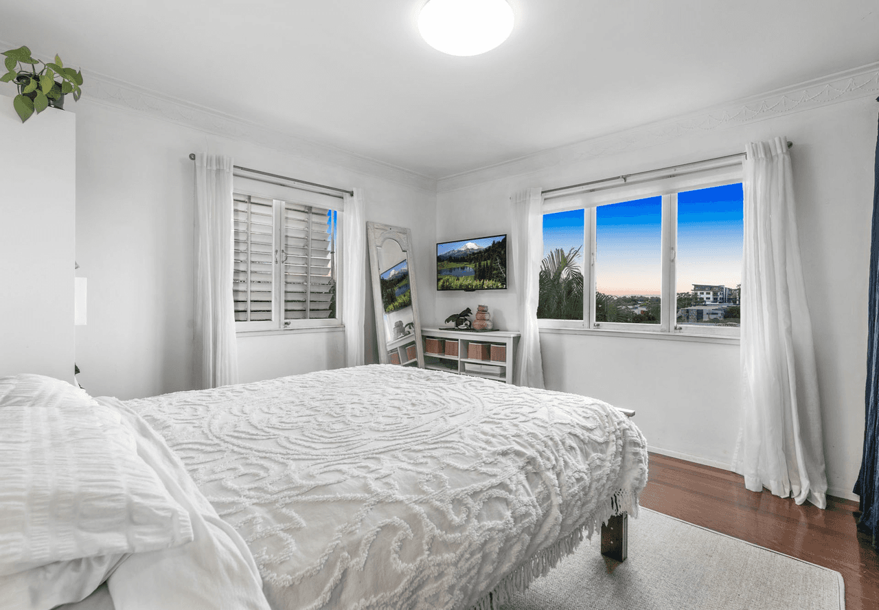 5 Lyric Street, CANNON HILL, QLD 4170