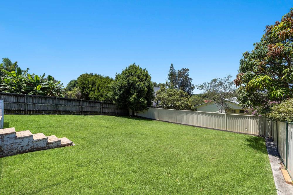 16 OCEAN STREET, SOUTH WEST ROCKS, NSW 2431