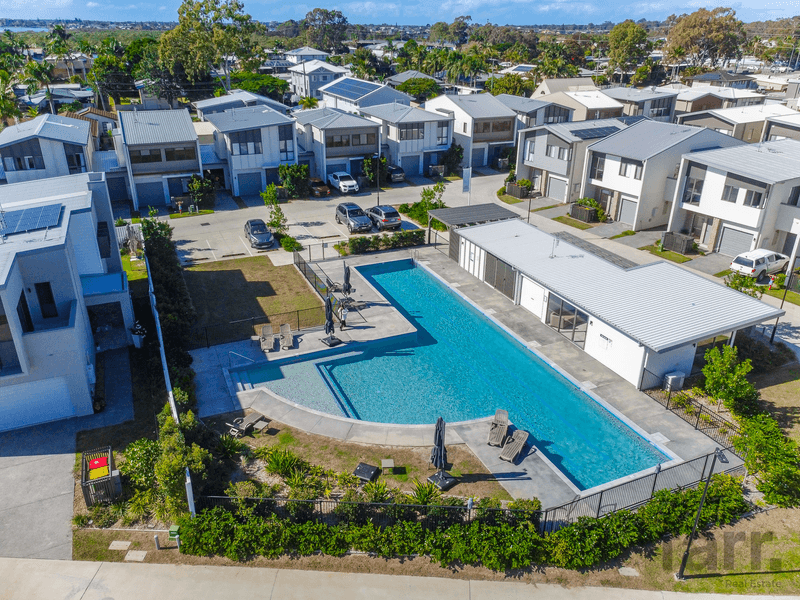 1 Lyra Avenue, HOPE ISLAND, QLD 4212