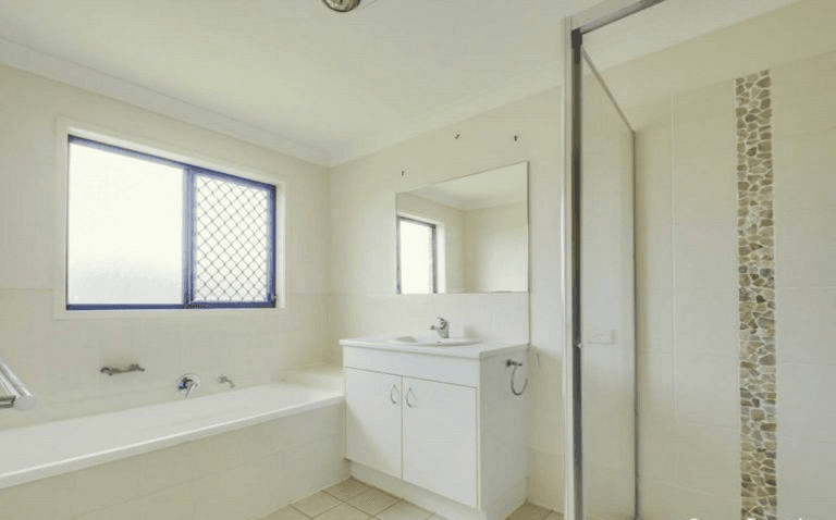 55 Baker St, Bray Park, QLD 4500