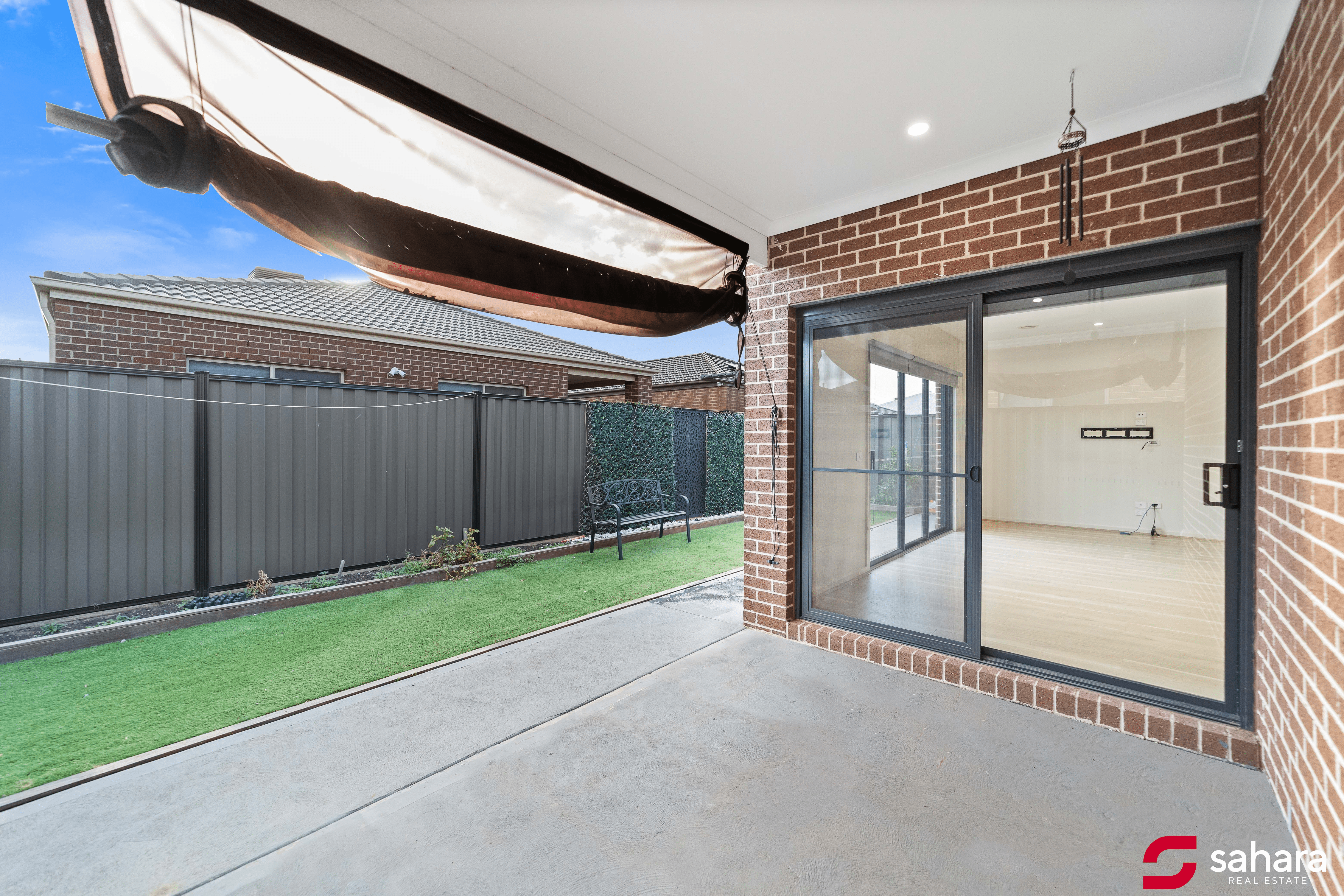 8 Queensbridge Avenue, TARNEIT, VIC 3029