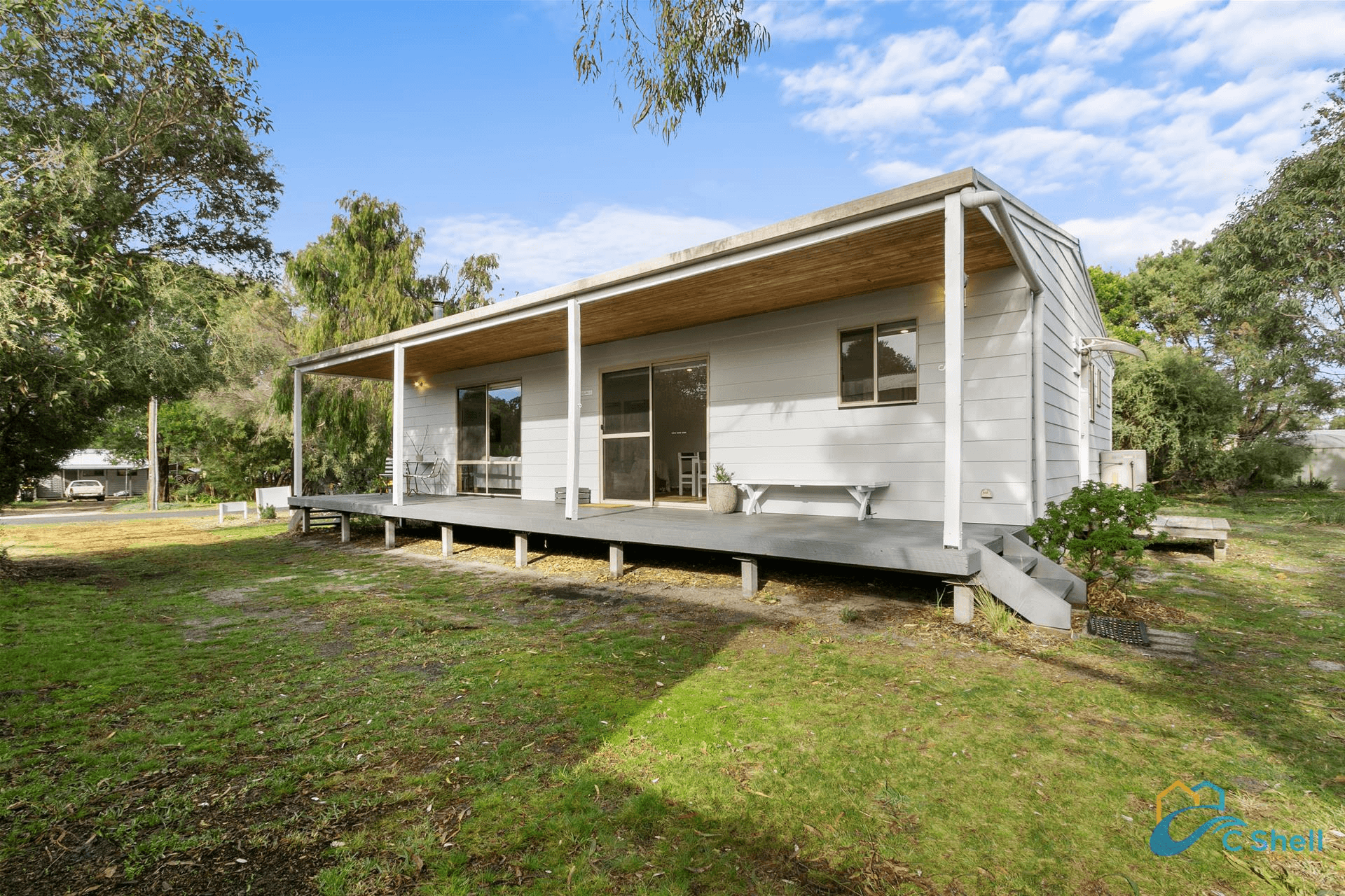 16 Robin Street, Loch Sport, VIC 3851