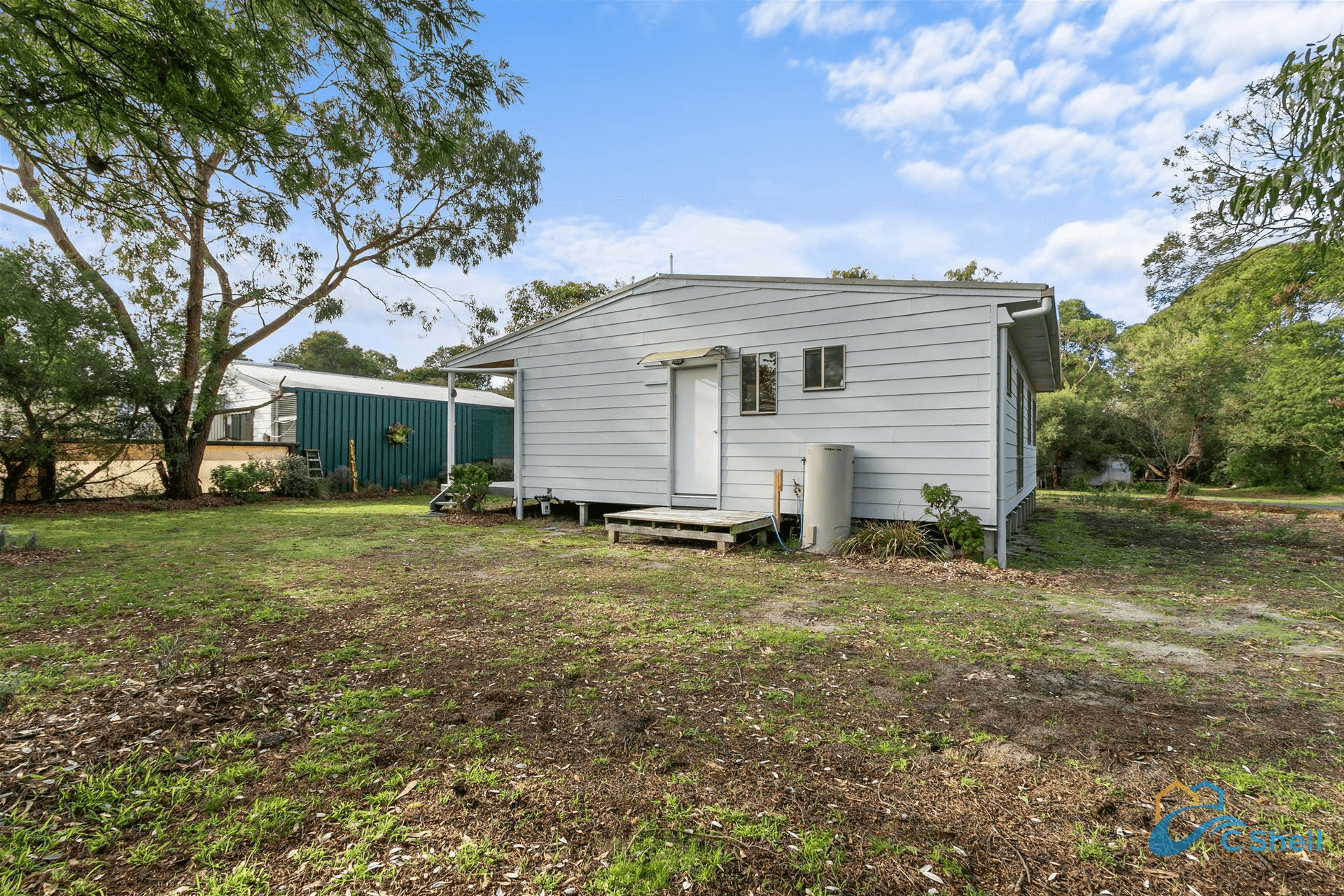 16 Robin Street, Loch Sport, VIC 3851