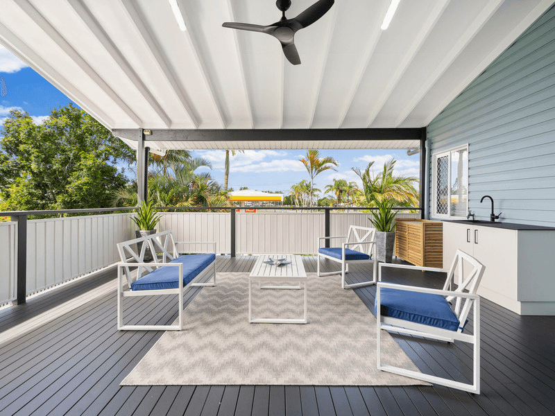 4 Thomas Street, Clontarf, QLD 4019