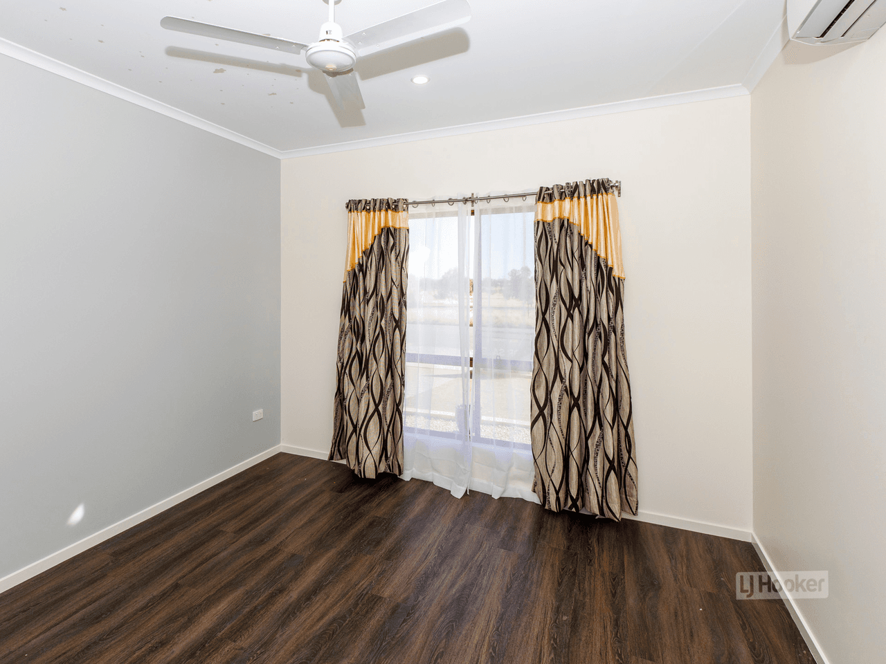 35 Irrampenye Street, MOUNT JOHNS, NT 0874