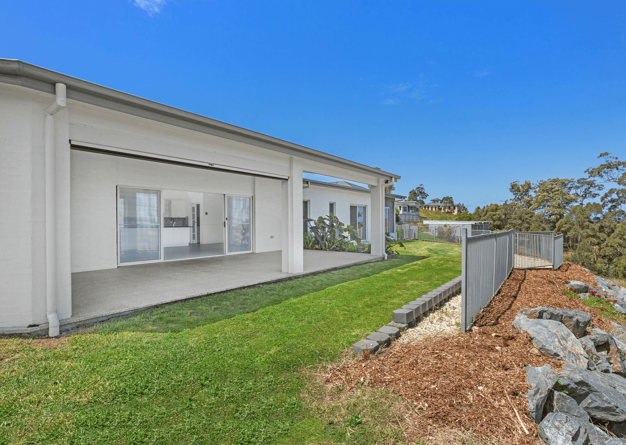 7 Eastern Valley Way, TALLWOODS VILLAGE, NSW 2430