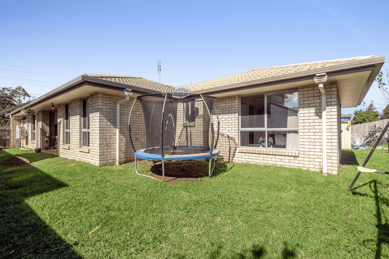 27 Kearney Street, KEARNEYS SPRING, QLD 4350