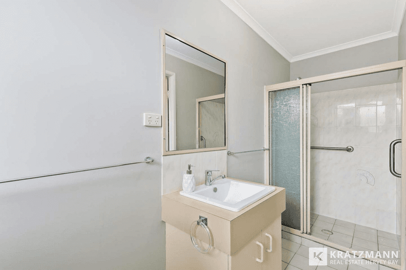 8 Wright Way, Scarness, QLD 4655