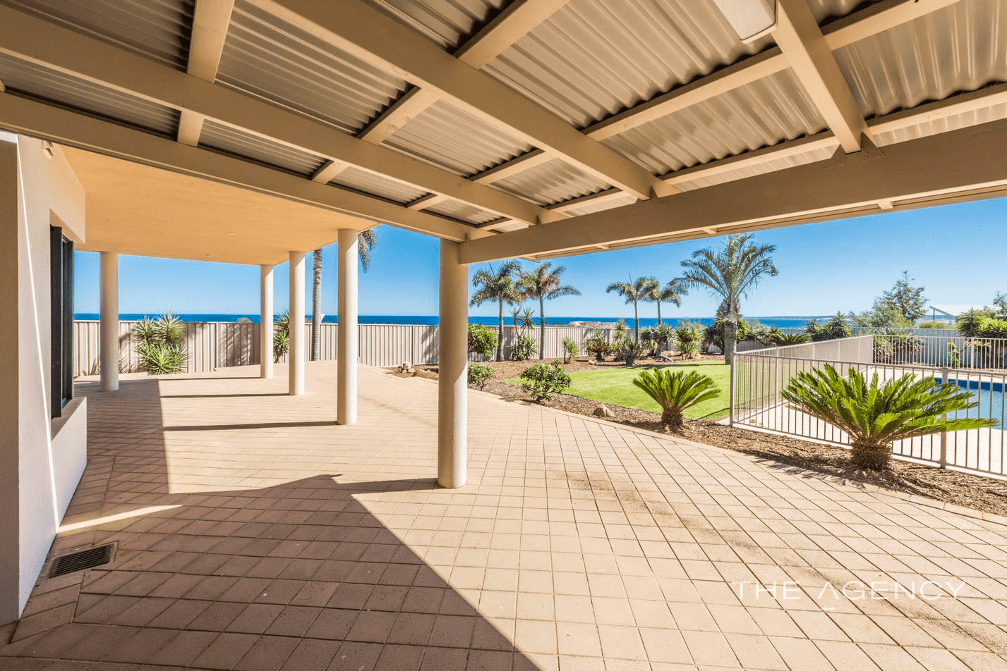 12 Mariner Crescent, Kalbarri, WA 6536