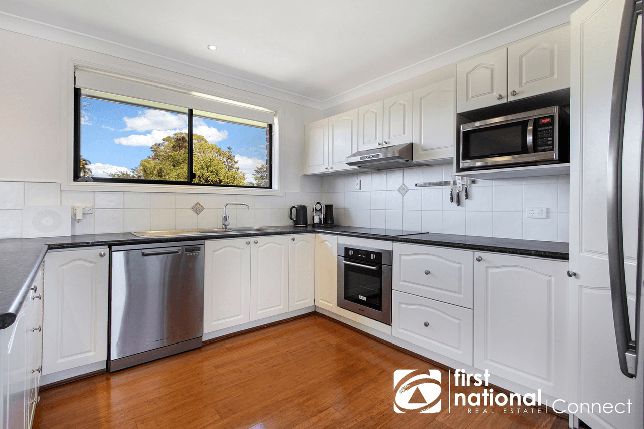 2B Plimsoll Street, MCGRATHS HILL, NSW 2756