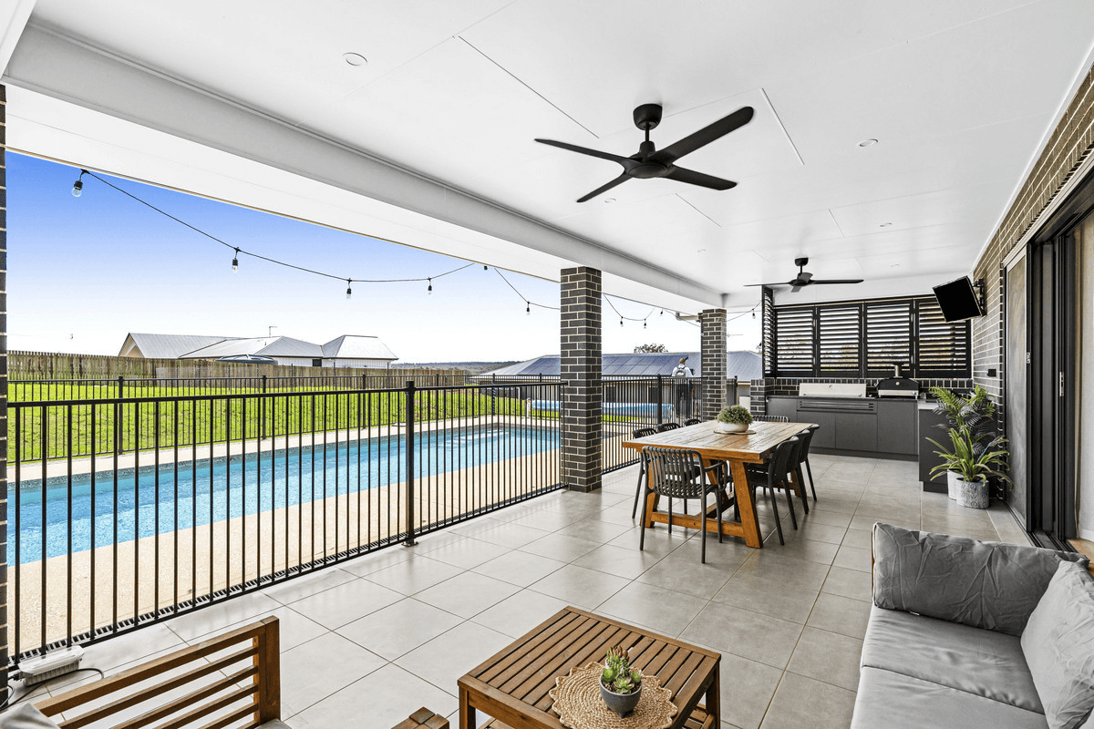 2 Drazen Place, Meringandan West, QLD 4352