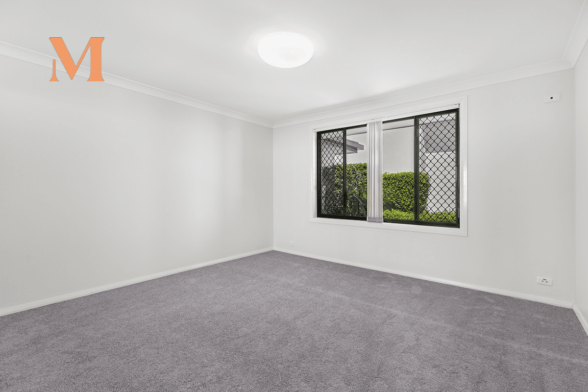 1/42 Allambee Place, Valentine, NSW 2280