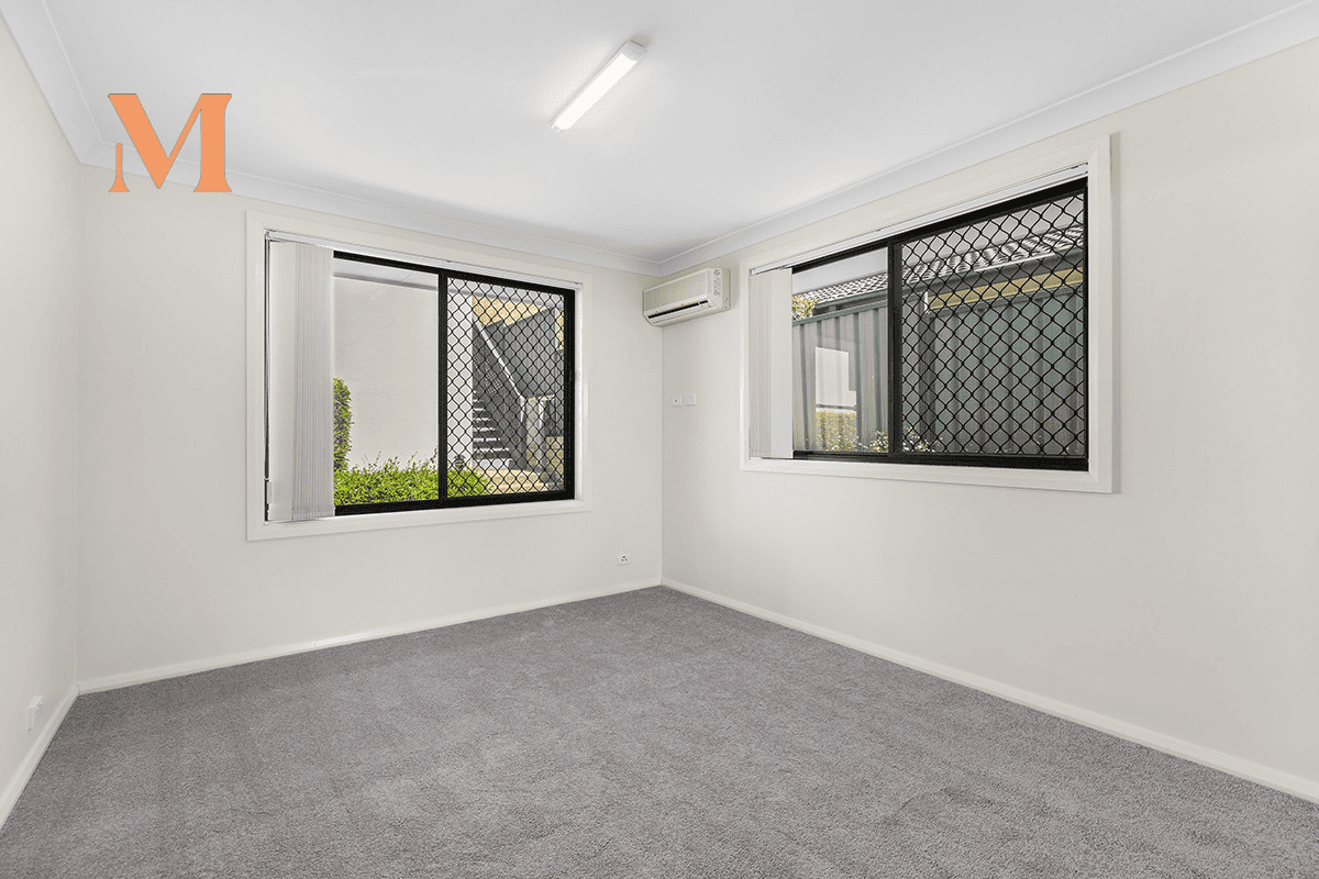 1/42 Allambee Place, Valentine, NSW 2280