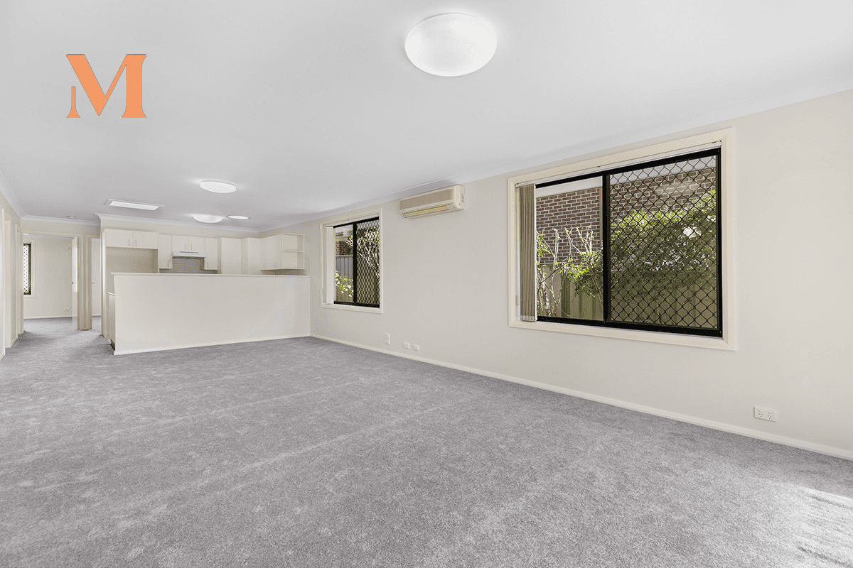 1/42 Allambee Place, Valentine, NSW 2280