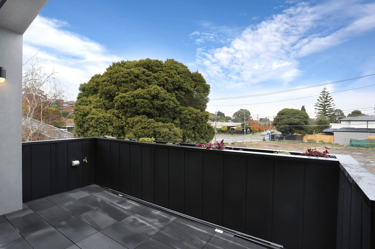 2D Brentwood Avenue, PASCOE VALE SOUTH, VIC 3044