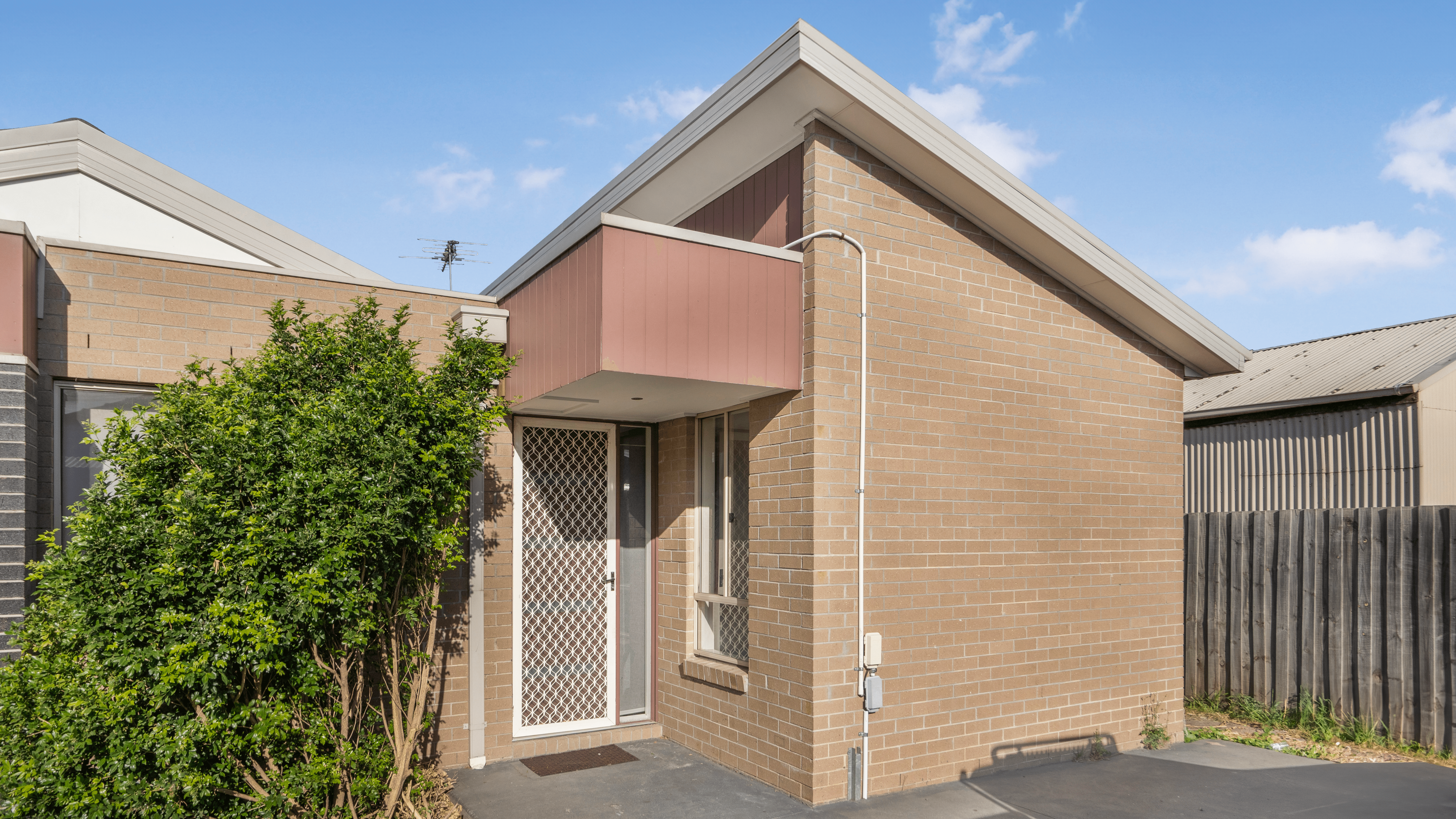 2/52 Meredith Street, BROADMEADOWS, VIC 3047