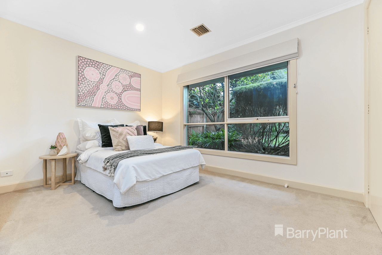 13 Sundew Court, Knoxfield, VIC 3180